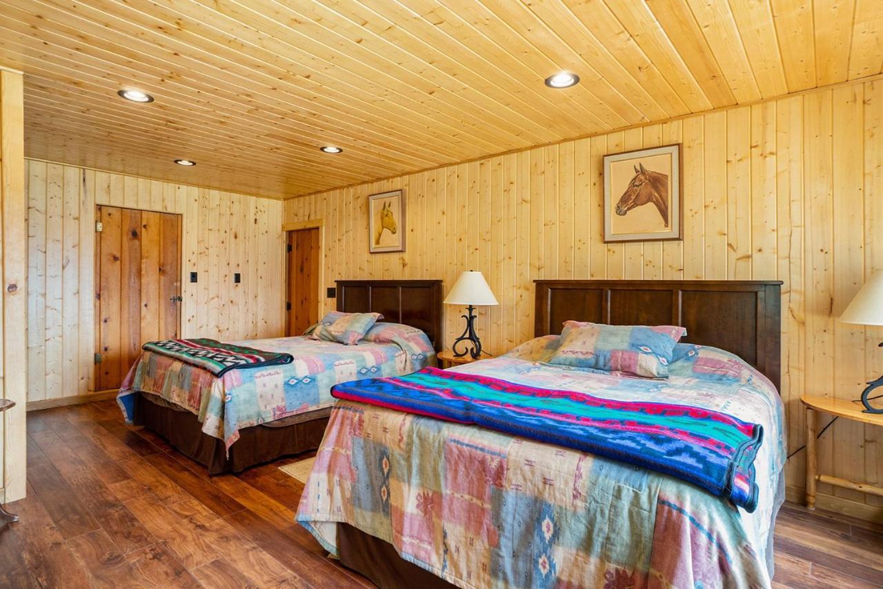 Frontier Mountain Retreat - Monthly Long-Term Vacation Rental 30 Days Minimum -- Estes Park Apts Exterior photo