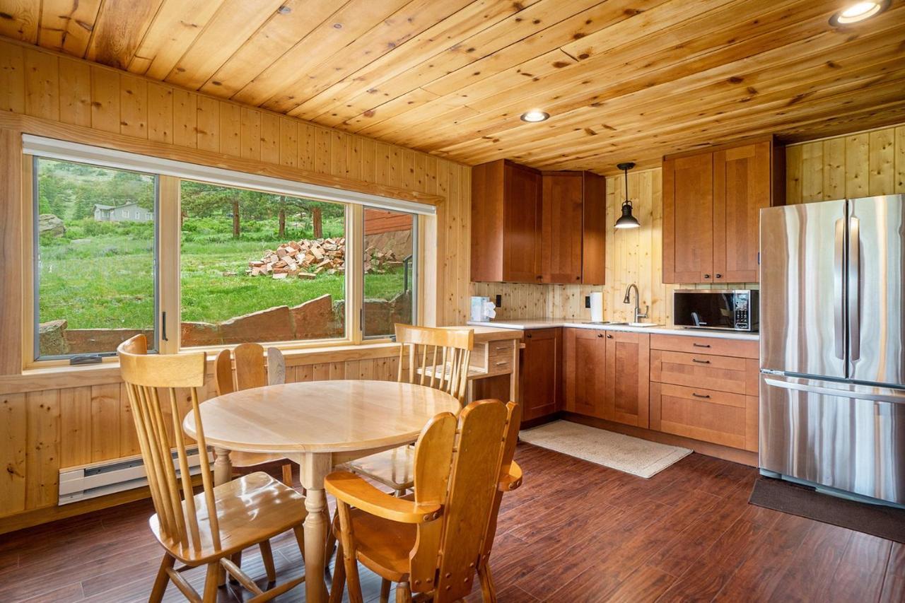 Frontier Mountain Retreat - Monthly Long-Term Vacation Rental 30 Days Minimum -- Estes Park Apts Exterior photo
